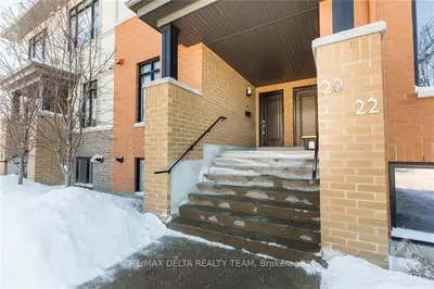 18 BERGERON, Orleans - Convent Glen and Area, ON K1C 0C2