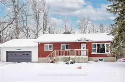 202 FULFORD POINT Road, Elizabethtown-Kitley, ON K6V 7E1