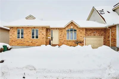 7 NORTH RIDGE MANOR Street, Carleton Place, ON K7C 4N8