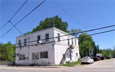 17 WEST MAIN Street, Elizabethtown-Kitley, ON K0E 1M0
