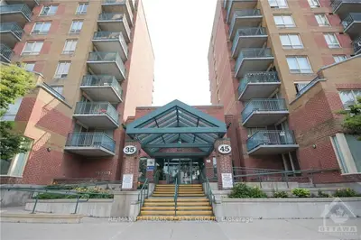 45 HOLLAND Street 618, Tunneys Pasture and Ottawa West, ON K1Y 4S3