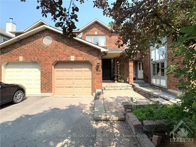 69 WINNEGREEN Court, Hunt Club - South Keys and Area, ON K1G 5S3