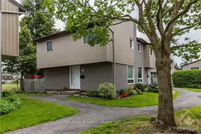 242 WOODFIELD Drive, Tanglewood - Grenfell Glen - Pineglen, ON K2G 3W8