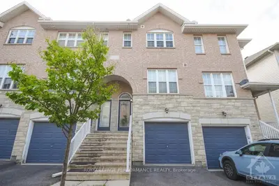 32 JENSCOTT, Carlington - Central Park, ON K2C 0E4