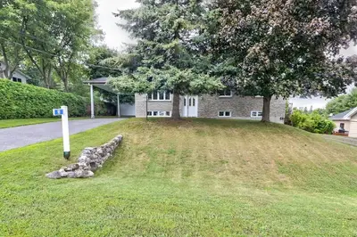 10 ST LAURENT Street, Hawkesbury, ON K6A 2W3