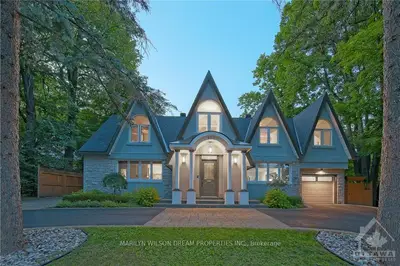 465 OAKHILL Road, Rockcliffe Park, ON K1M 1J5