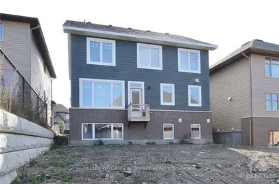385 Huntsville Drive, Kanata, On K2t 0h5