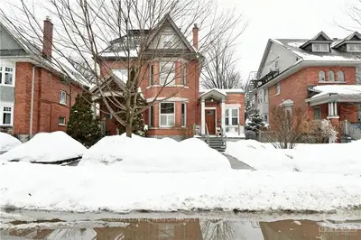 145 GLEBE Avenue, Glebe - Ottawa East and Area, ON K1S 2C4