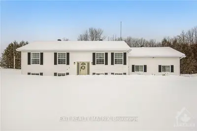 9140 BANK Street, Greely - Metcalfe - Osgoode - Vernon and Area, ON K0C 2K0