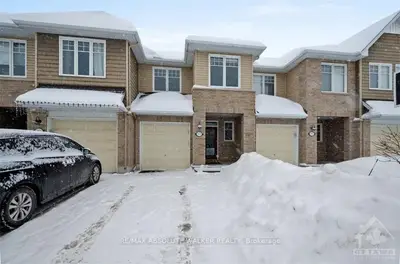 979 BUNCHBERRY Way, Blossom Park - Airport and Area, ON K1T 0L6