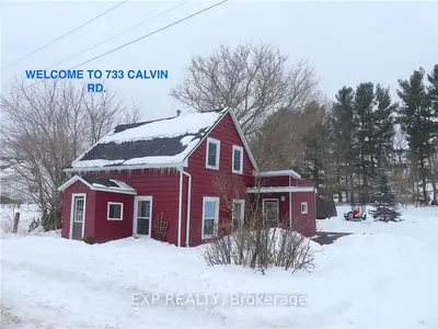 733 CALVIN Road, Whitewater Region, ON K0J 1Y0