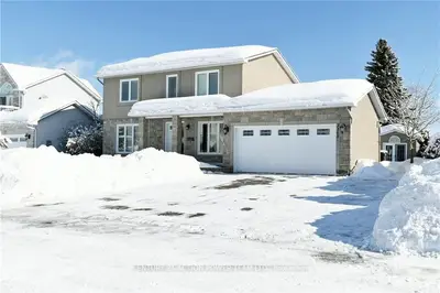 3365 DESCOTES Circle, Clarence-Rockland, ON K4K 1A8
