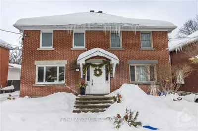 16 HELENA Street, Tunneys Pasture and Ottawa West, ON K1Y 3M8