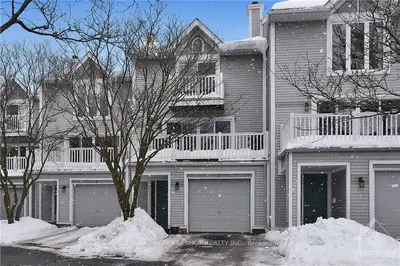 7 FORSYTH Lane, Crystal Bay - Rocky Point - Bayshore, ON K2H 9H1