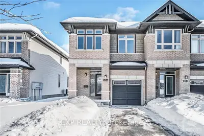 530 GRAND TULLY Way, Blossom Park - Airport and Area, ON K1V 2M8