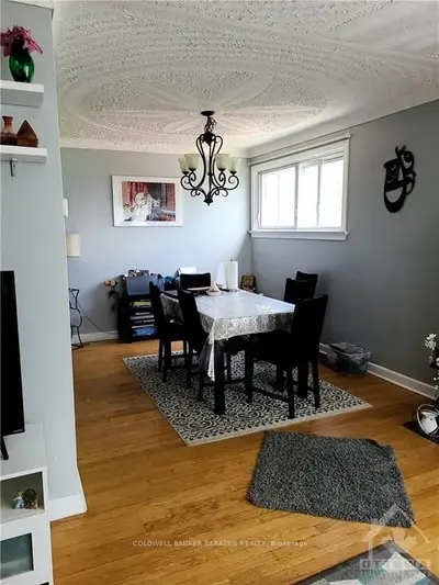 2137 BENJAMIN Avenue, McKellar Heights - Glabar Park and Area, ON K2A 1P4