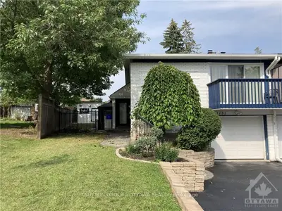 1781 CLOVERLAWN Crescent, Beacon Hill North - South and Area, ON K1J 6V6