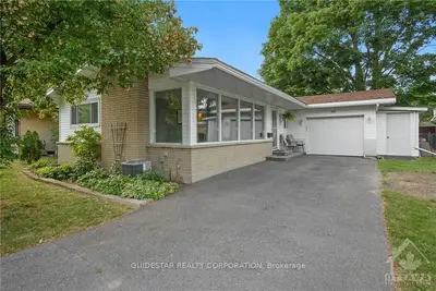 50 EVERGREEN Drive, Bells Corners and South to Fallowfield, ON K2H 6C9