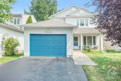 1243 St Jean Street, Orleans - Convent Glen And Area, On K1c 7e1