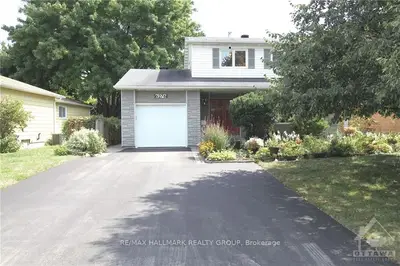 6276 STEAMER Lane, Orleans - Convent Glen and Area, ON K1C 1C9