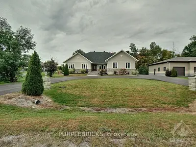 6679 Woodstream Drive, Greely - Metcalfe - Osgoode - Vernon And Area, On K4p 0b2