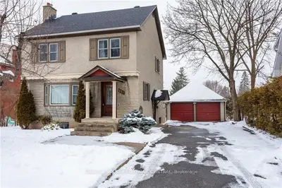 225 PLEASANT PARK Road, Alta Vista and Area, ON K1H 5M4