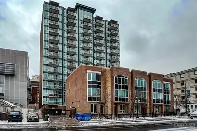 134 YORK Street 1004, Lower Town - Sandy Hill, ON K1N 1K8