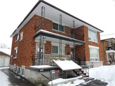 208 COLUMBUS Avenue, Overbrook - Castleheights and Area, ON K1K 1P8