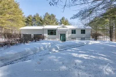 39 Smith Road, North Grenville, On K0g 1t0