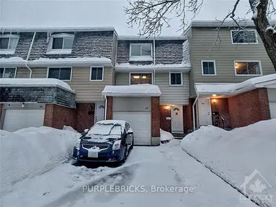 2669 SOUTHVALE Crescent, Elmvale Acres and Area, ON K1B 4V2