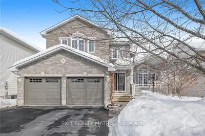 25 LA CITADELLE Street, Russell, ON K0A 1W0