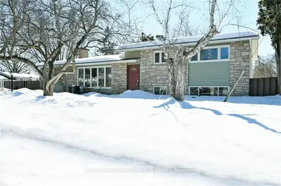 48 CRYSTAL BEACH Drive, Crystal Bay - Rocky Point - Bayshore, ON K2H 5M9