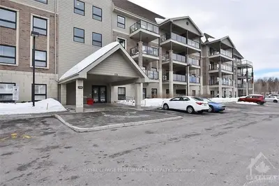 120 PRESTIGE Circle 203, Orleans - Cumberland and Area, ON K4A 1B4