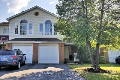 26 HODGSON Court, Kanata, ON K2K 2T4