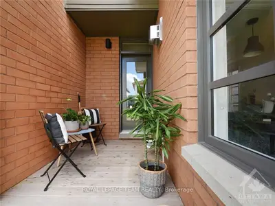 1071 Lunar Glow Crescent, Blossom Park - Airport And Area, On K4m 0e2