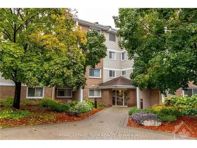 260 BRITTANY Drive 108, Manor Park - Cardinal Glen and Area, ON K1K 4M2