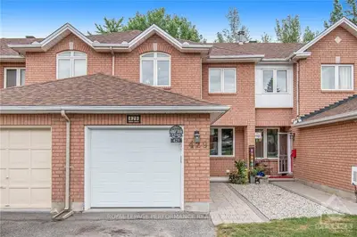 429 WINCANTON Drive, Orleans - Cumberland and Area, ON K4A 3X9