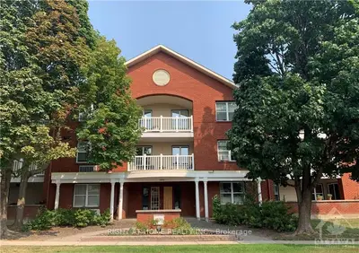 1099 CADBORO Road 305, Cyrville - Carson Grove - Pineview, ON K1J 9K4