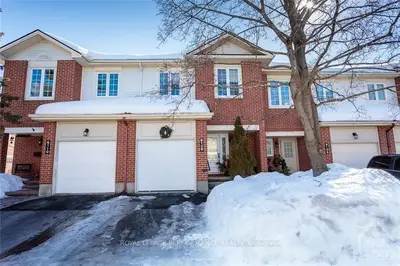 6108 RED WILLOW Drive, Orleans - Convent Glen and Area, ON K1C 7J6