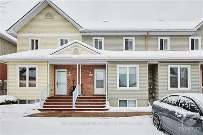 1818 LORANGER Crescent, Orleans - Convent Glen and Area, ON K1C 7H6