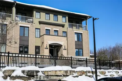255 TITANIUM A, Orleans - Convent Glen and Area, ON K1C 0A5