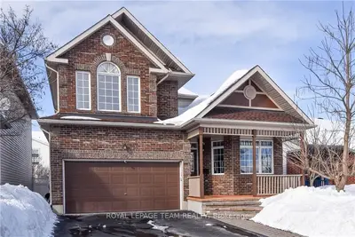295 RUSTIC HILLS Crescent, Orleans - Cumberland and Area, ON K4A 5A5