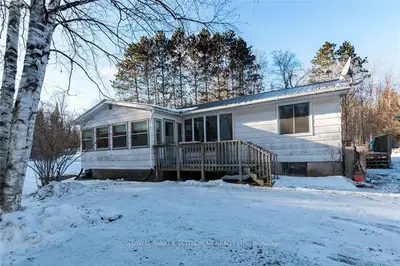 1500 French Line Road, Lanark Highlands, On K0g 1k0
