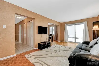 2166 LOYOLA Avenue 160, Beacon Hill North - South and Area, ON K1J 8H5