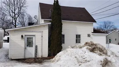 18 GILLIES Street, McNab/Braeside, ON K0A 1G0