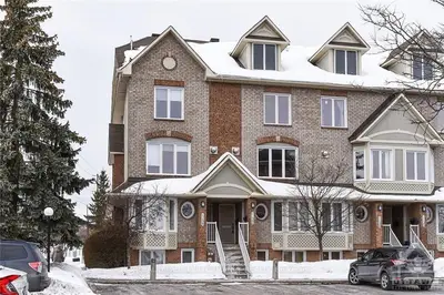 1133 GABLEFIELD 34, Beacon Hill North - South and Area, ON K1J 1E4