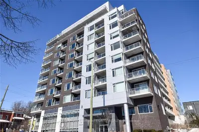 7 Marquette Avenue 503, Vanier and Kingsview Park, ON K1L 8A7