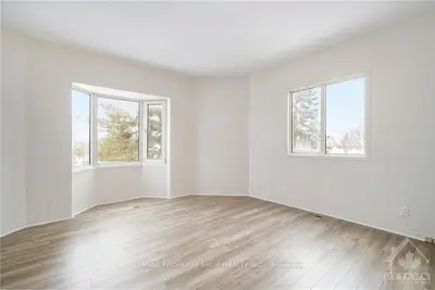 1707 CARA Crescent, Orleans - Cumberland and Area, ON K4A 1M4