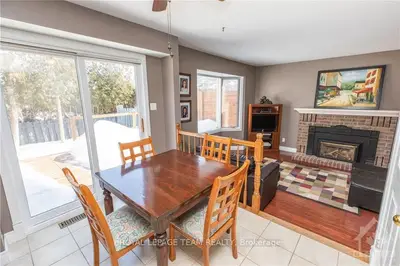 58 BATEMAN Drive, South of Baseline to Knoxdale, ON K2G 5H5