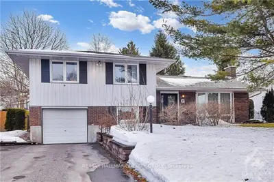 8 Trimble Crescent, South Of Baseline To Knoxdale, On K2h 7m8